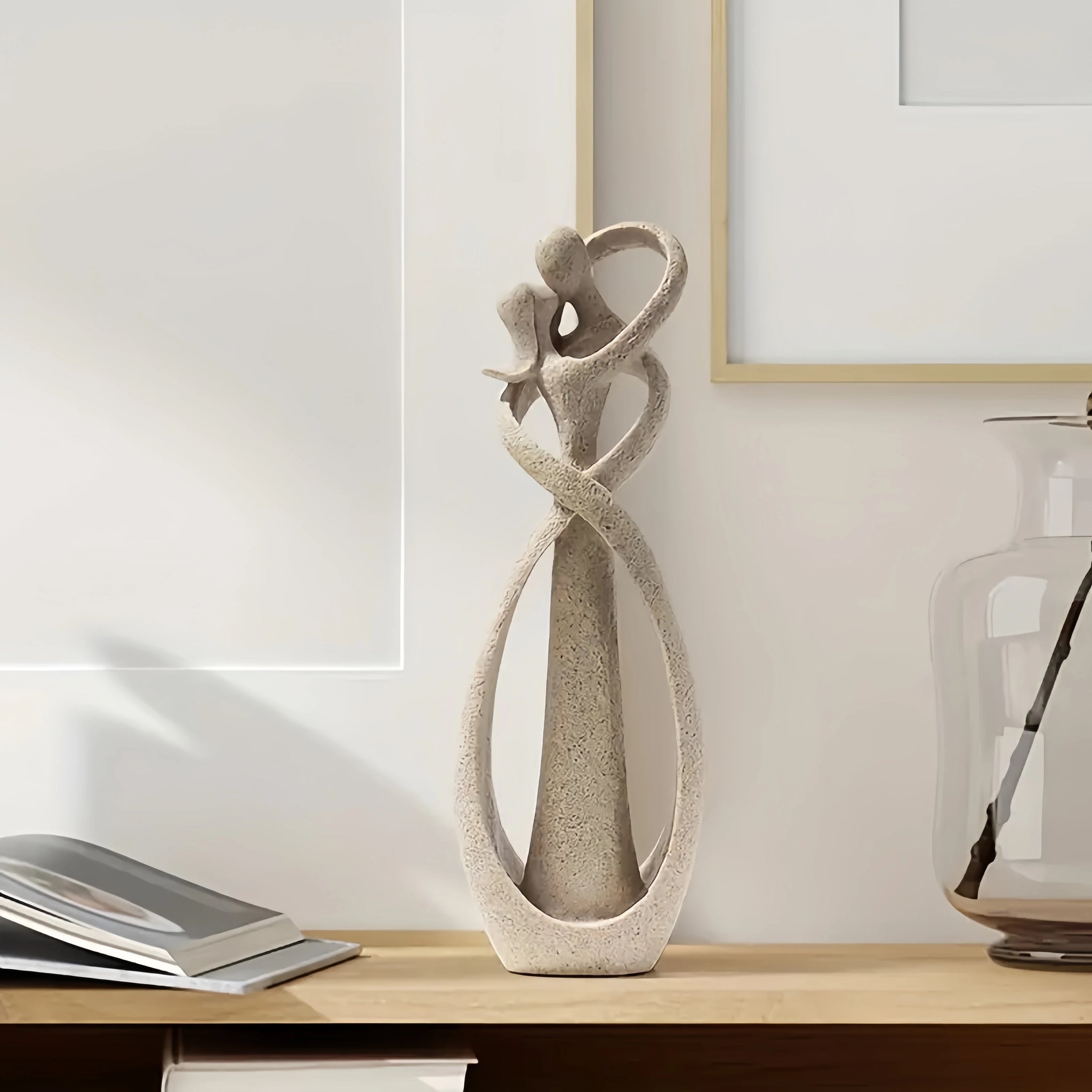 Lumié EternalKiss™ — Abstract Kissing Couple Resin Sculpture